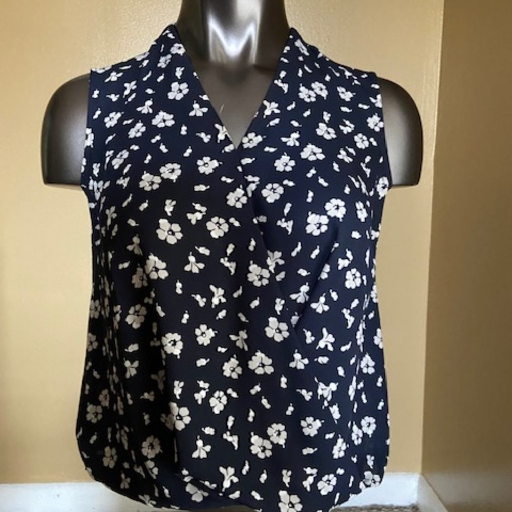 Banana Republic Sleeveless Top Petites XXS Blue Floral Print